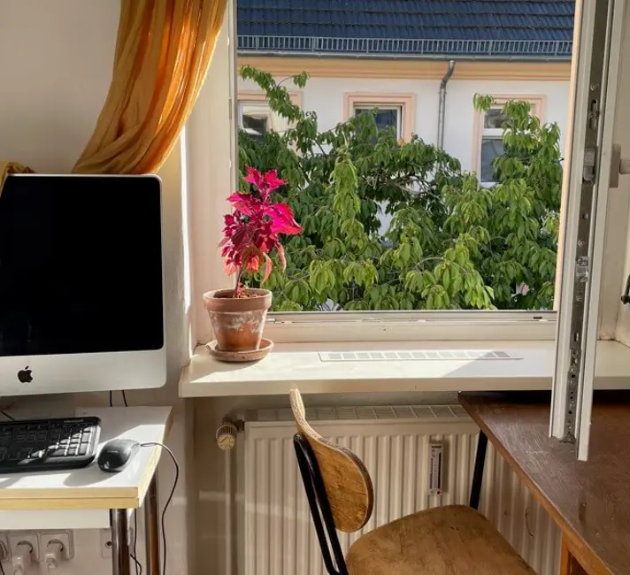 Berlin, Germany 1 bed · 2 workspaces · 250 Mbps WiFi