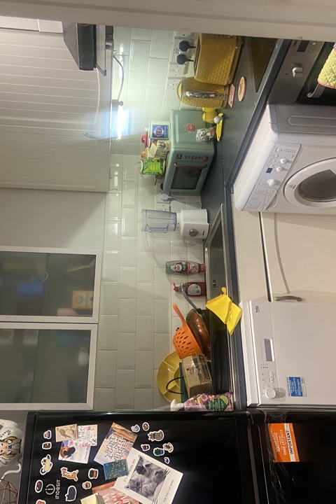 1 bed flat 2 stops from central London - 4