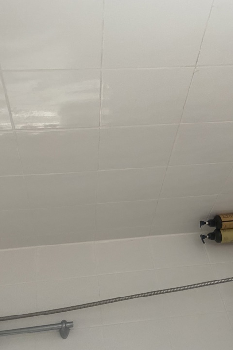 1 bed flat 2 stops from central London - 6