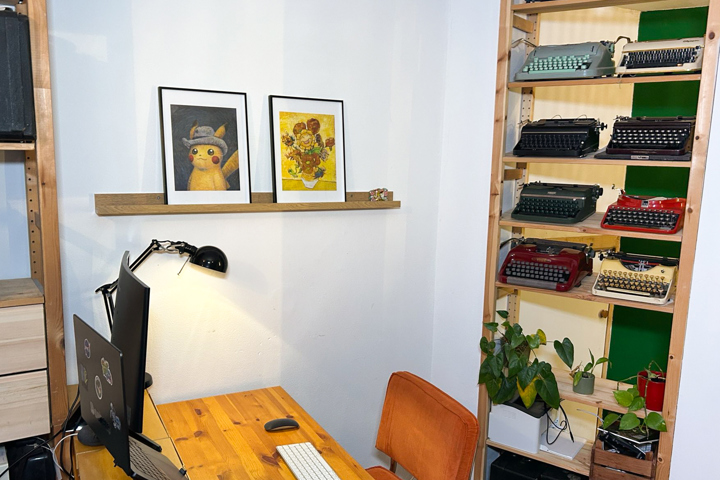 Unique typewriter-themed home in cosy Amsterdam - 2