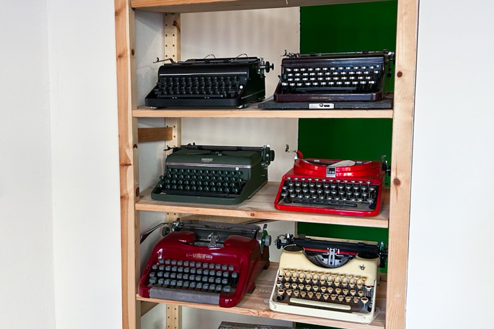 Unique typewriter-themed home in cosy Amsterdam - 7