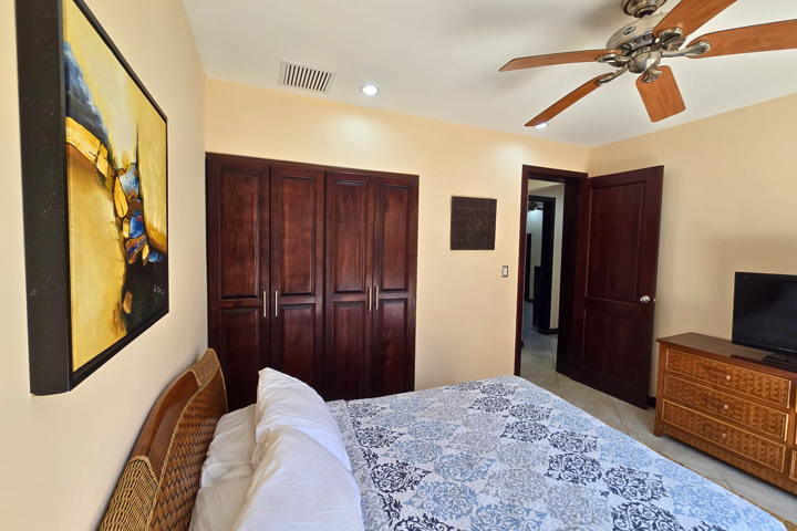 3BR Poolside Condo – Walk to Beach, Bars & Dining - 5