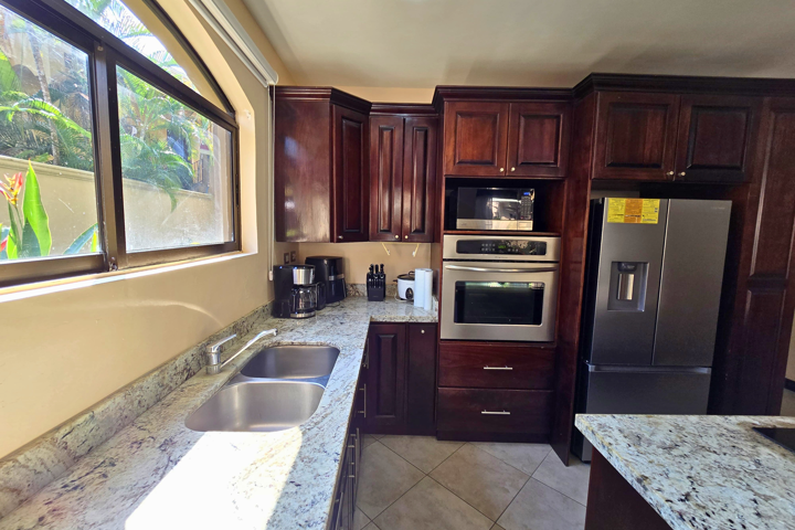 3BR Poolside Condo – Walk to Beach, Bars & Dining - 4