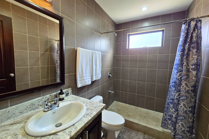 3BR Poolside Condo – Walk to Beach, Bars & Dining - 12