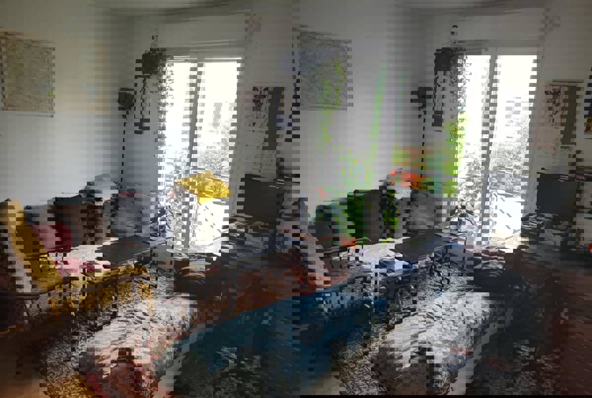 Forest-Side Fontainebleau Haven – Nature and Paris