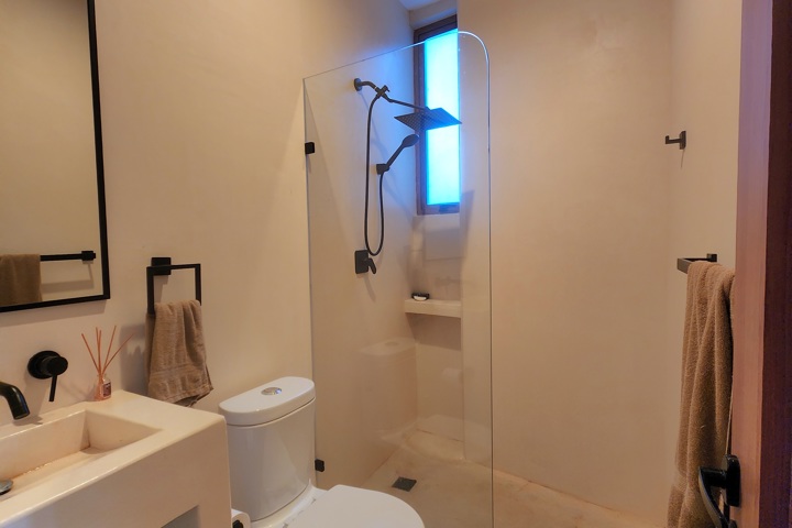 Brand new 2 bed 2 bath condo by the beach - 4