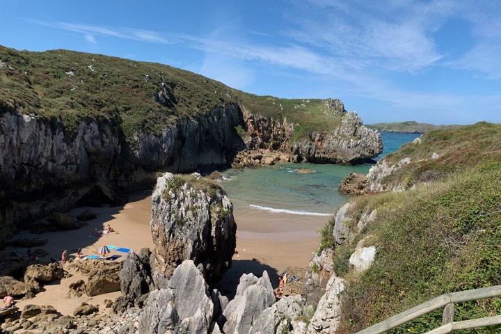 Modern Family Beach House - 11