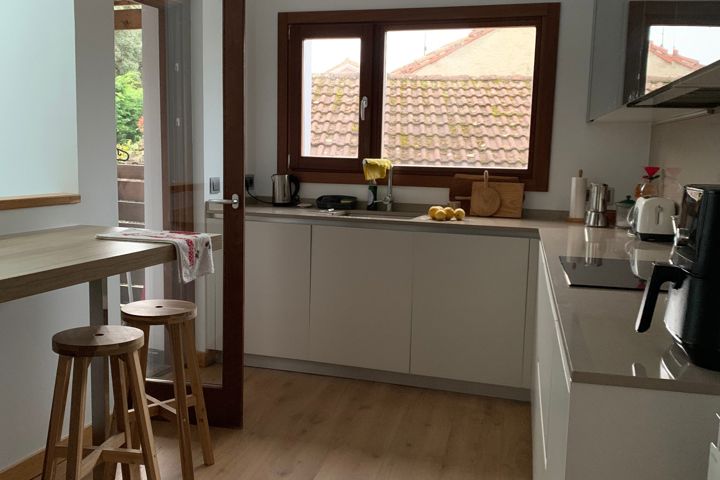 Modern Family Beach House - 3