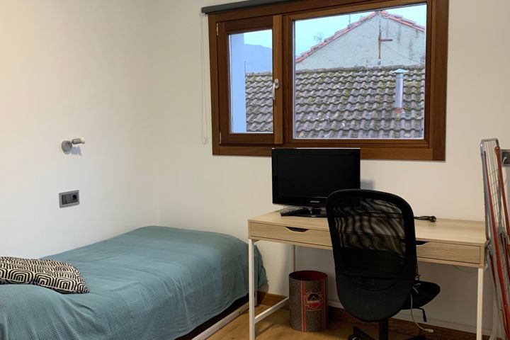 Modern Family Beach House - 6