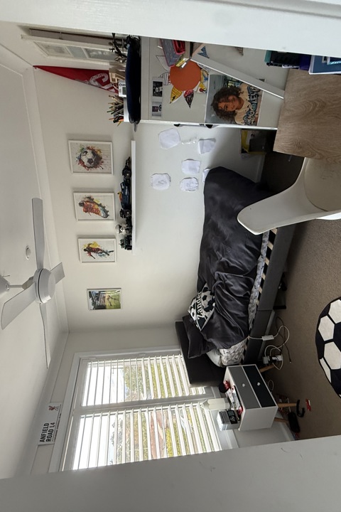 Spacious 5-Bed Family Home - 3