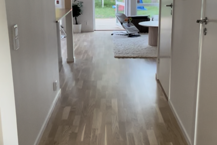 A beautiful and charming modern townhouse - 6