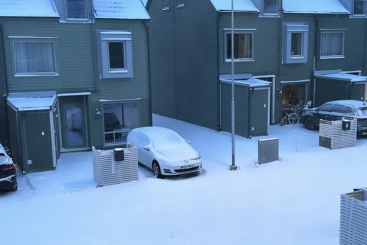 A beautiful and charming modern townhouse - 12