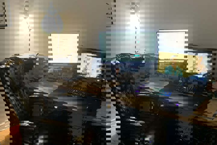 Appartement close to Montreal and water - 3