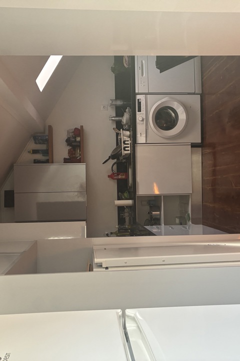 Room in central Lisbon - 2