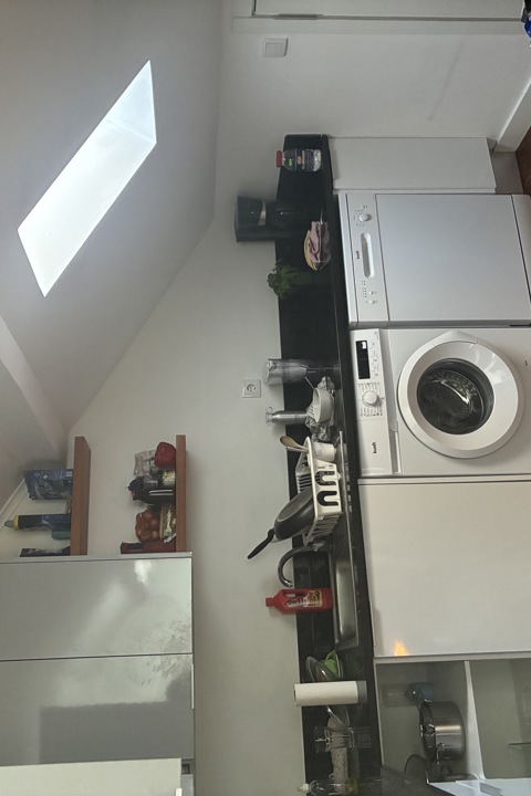 Room in central Lisbon - 3