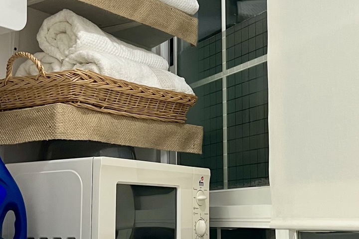 Luxury condo excellent location - 8