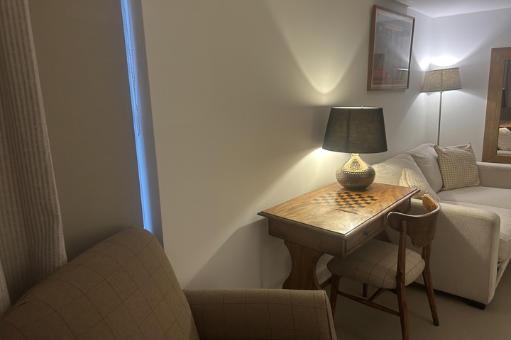 The Old Billiard Room - 1