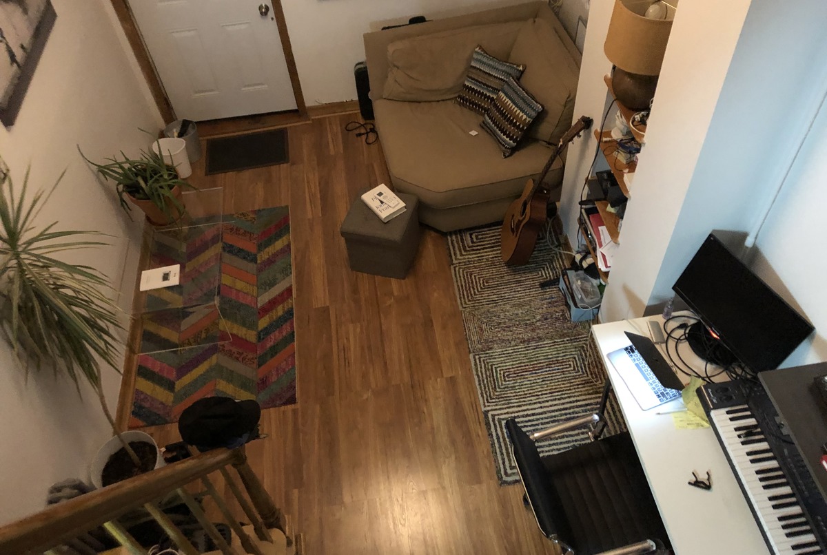 Cute studio apartment -sublet 3 to 6 months