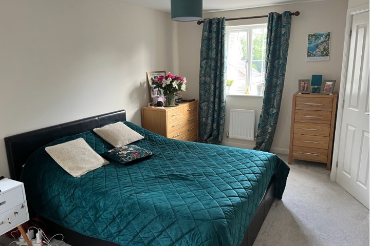 Beautiful 5 bedroom house in Spencers Wood - 3