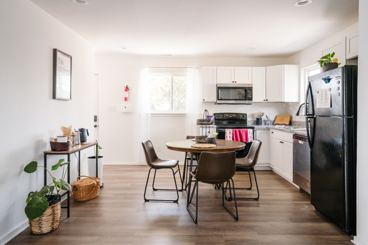 3 bedroom home 8minutes from uptown - 2