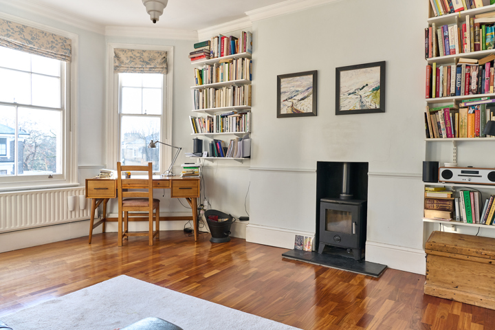 Sunny flat in Islington, overlooking the park. - 3