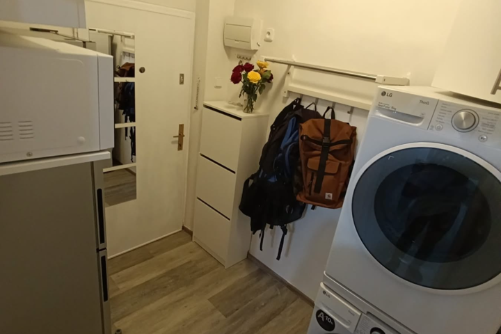 Small Studio with Garden. 16 Minutes to citycenter - 6