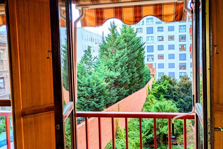 Sunny and charming 1 b-room in Chamberí - 2