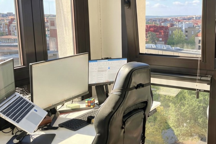 Bright studio with great views in La Latina Madrid - 1