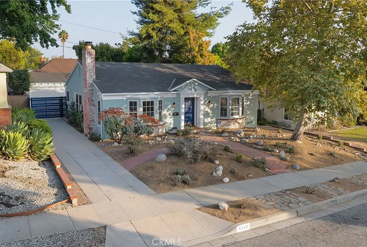 Cozy Glendale Home