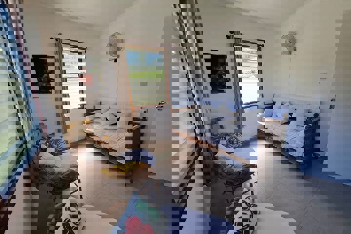 Cozy home facing the Indian Ocean - 3