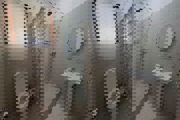 Cozy home facing the Indian Ocean - 10