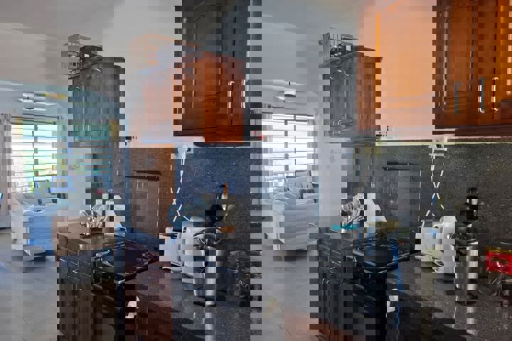 Cozy home facing the Indian Ocean - 6