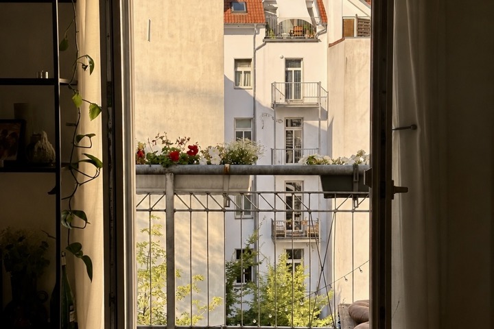 Bright Apartment in Prenzlauer Berg, Berlin - 3