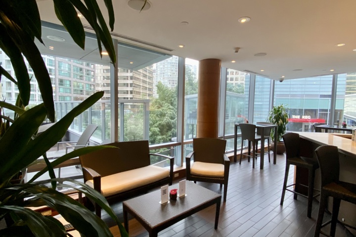 Shangri-La 1BR | 5*Amenities | Parking | Location - 43