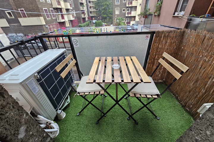 Three-room In Tortona District - 2