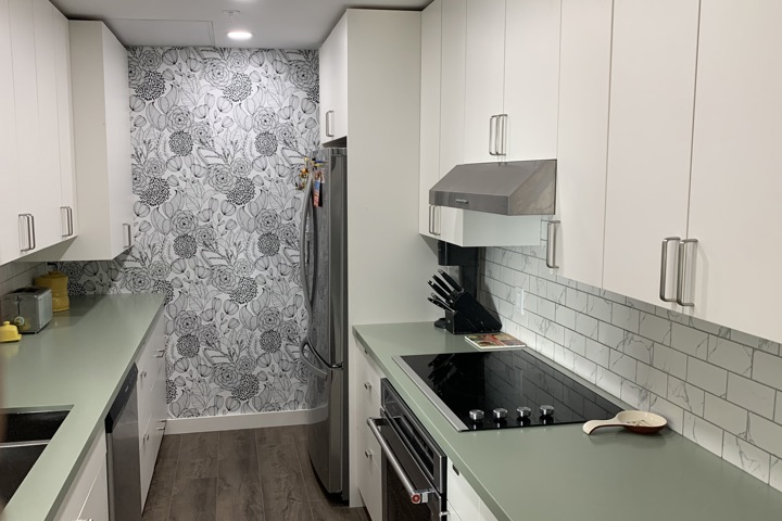 Modern Downtown Apartment with ocean view - 1