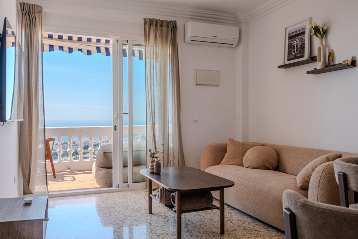 Fully renovate apartment with the best views - 2