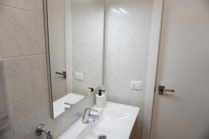 Beachfront Light Spacious Apartment - 9