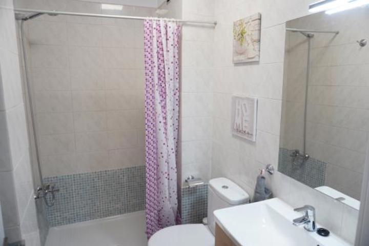 Beachfront Light Spacious Apartment - 10