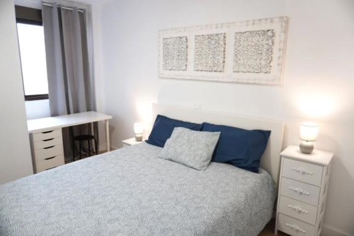 Beachfront Light Spacious Apartment - 7