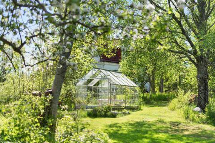 Beautiful villa with garden just outside Stockholm - 2