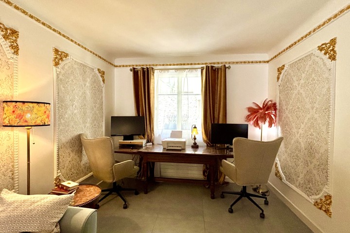 Old Town NIce- 4 min walk to everything! - 1