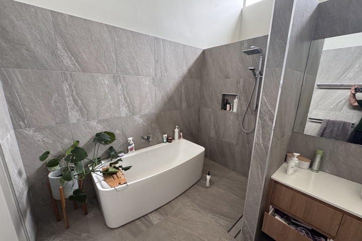 Beautiful family home - 9