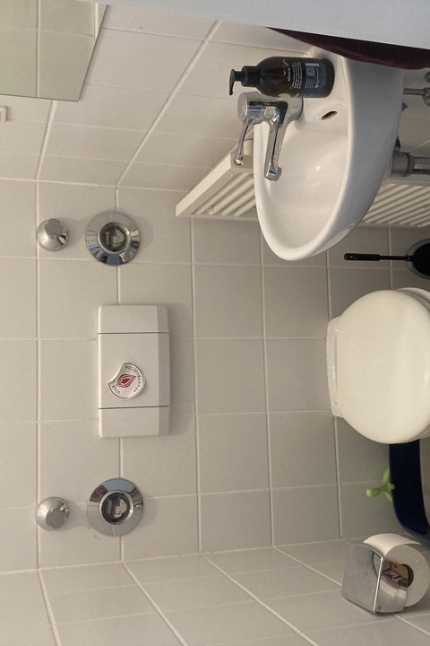 Spacious and bright flat in the hip Berlin center - 9