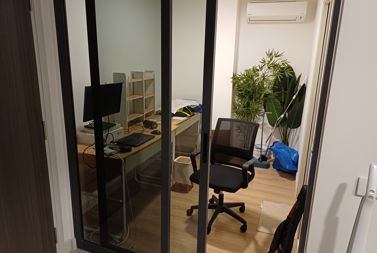 30 mins walk from klcc