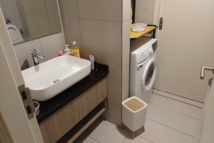 30 mins walk from klcc - 5