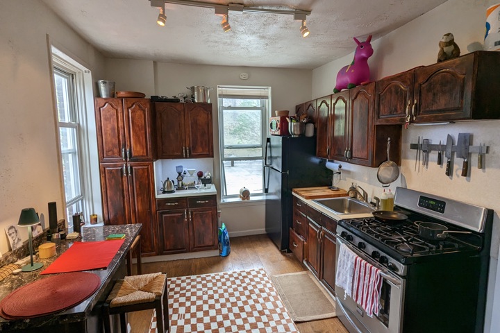 Classic Brooklyn Outpost - 1