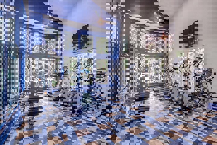 Hill Country Tree Top Haven - 8