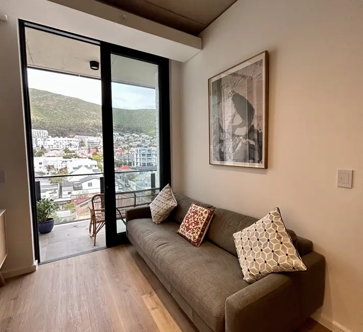 Cape Town, South Africa 1 bed · 1 workspace · 230 Mbps WiFi