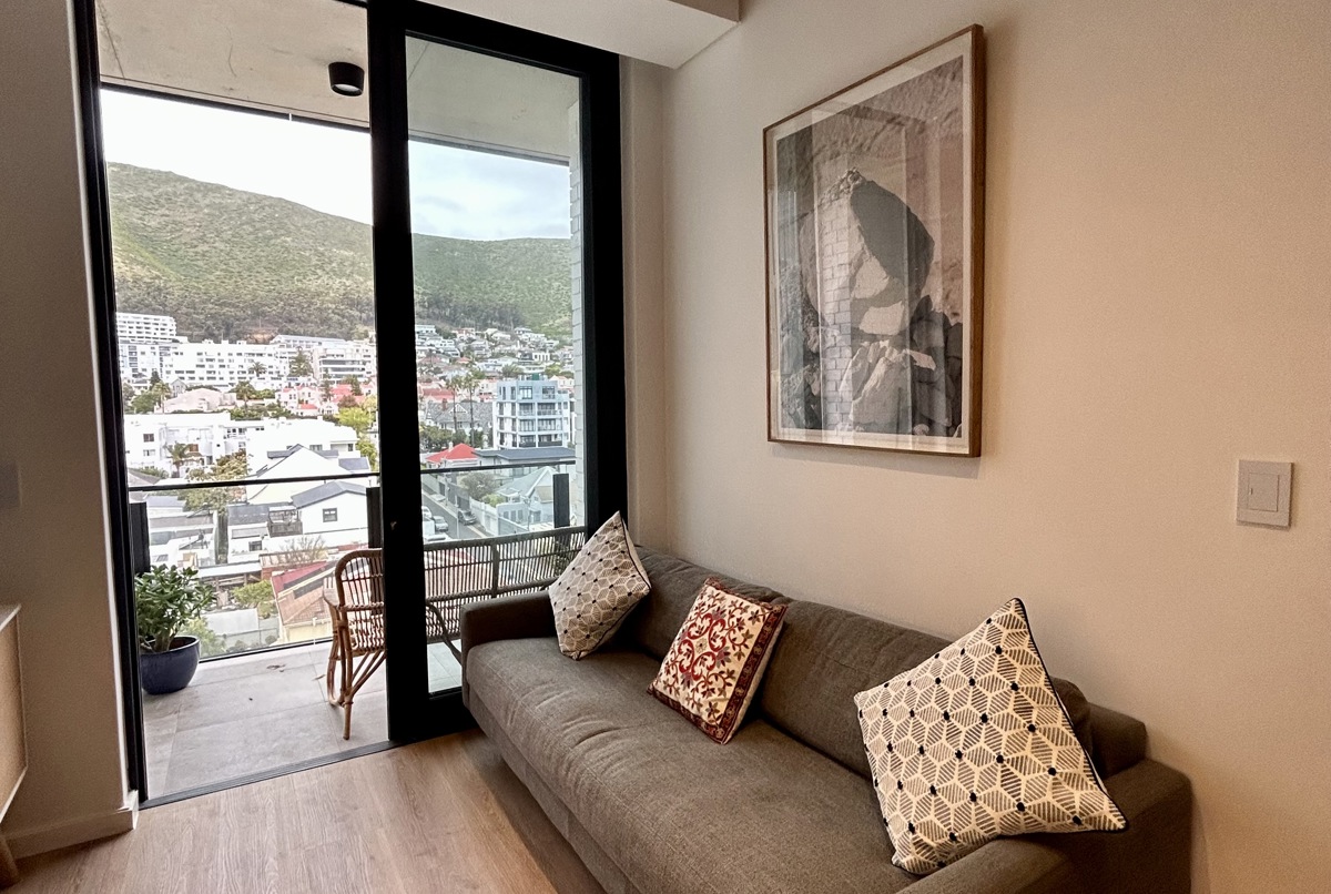 Sea Point Luxury Apartment